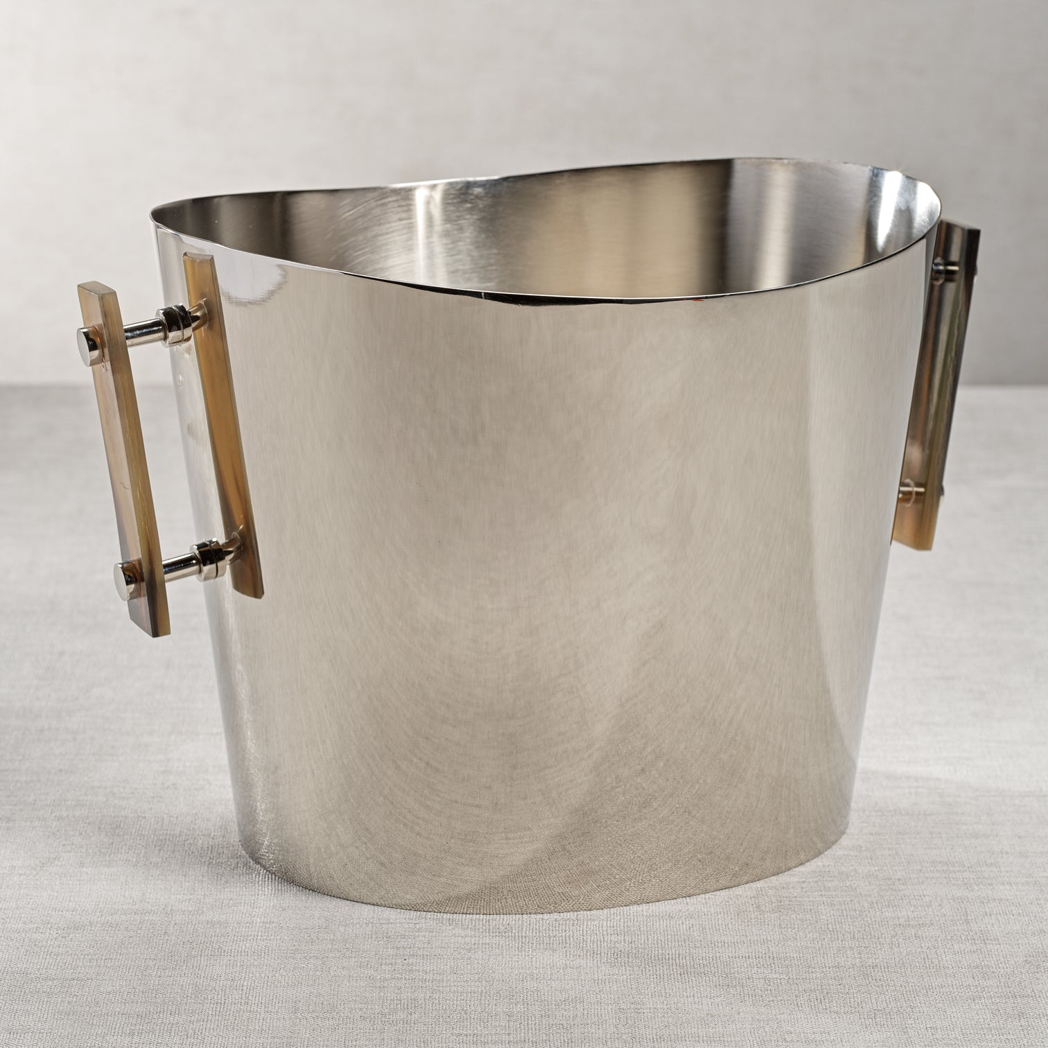 Large Wine Cooler Ice Bucket with Horn Handles - Image 2